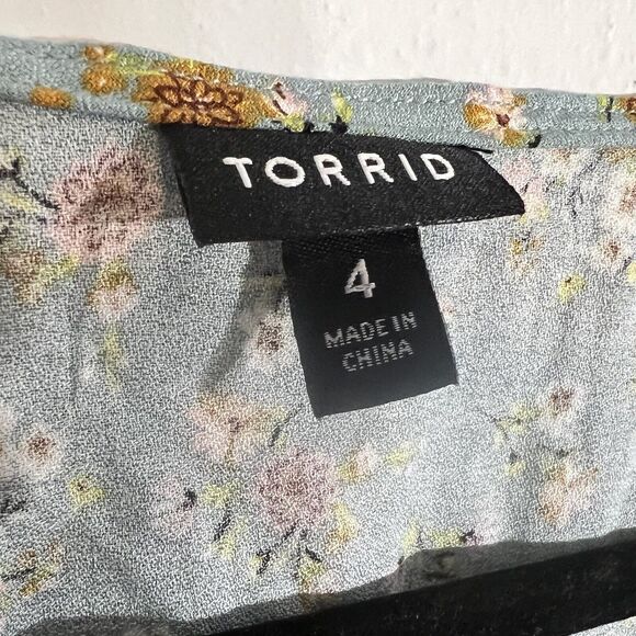 TORRID Blouse Shirt Women's‎ Plus Size 4 Floral Button Front Tie Elastic Waist - Picture 7 of 13